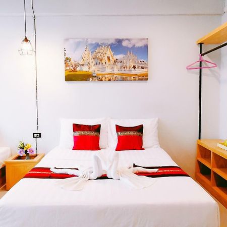Little Lanna Guesthouse Chiang Mai Buitenkant foto